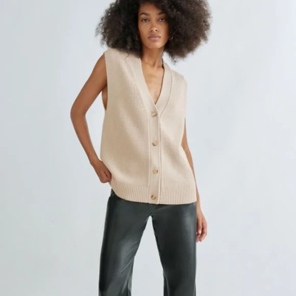Babaton Avant V-neck sweater vest - Picture 2 of 5